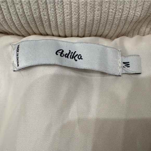 Adika Cropped Cream Corduroy Puffer Packet - Picture 4 of 12